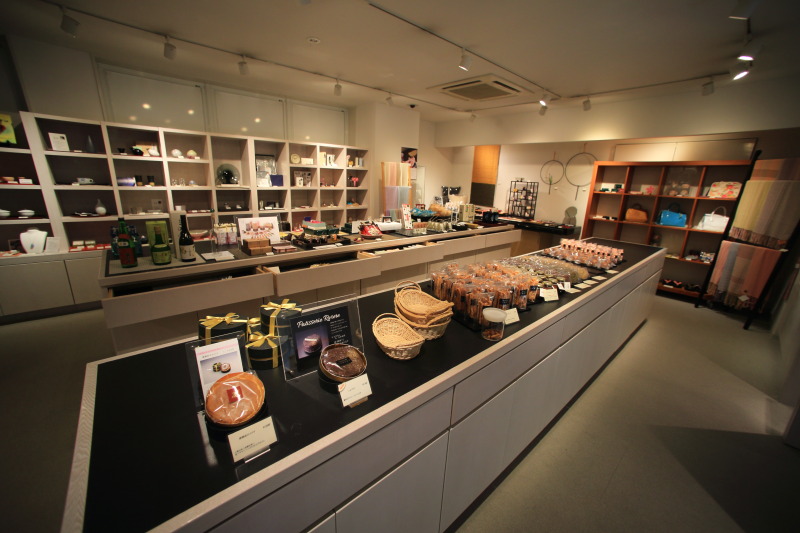 雅悦俱知安在富山局部匹配礼品店 | lade