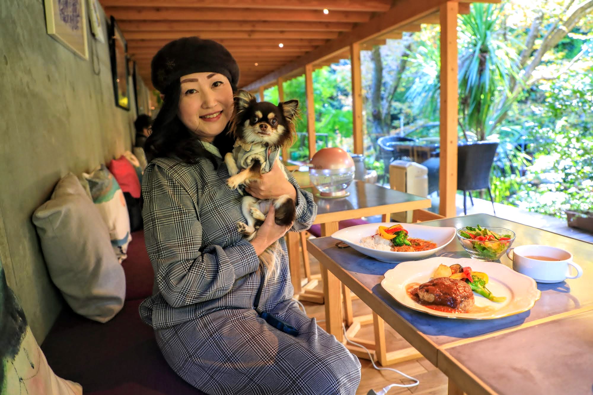 熱海誕生日旅行①「ガーデンカフェ・リプル」來宮の小川のせせらぎに癒されるペット同伴可のお洒落カフェ | lade