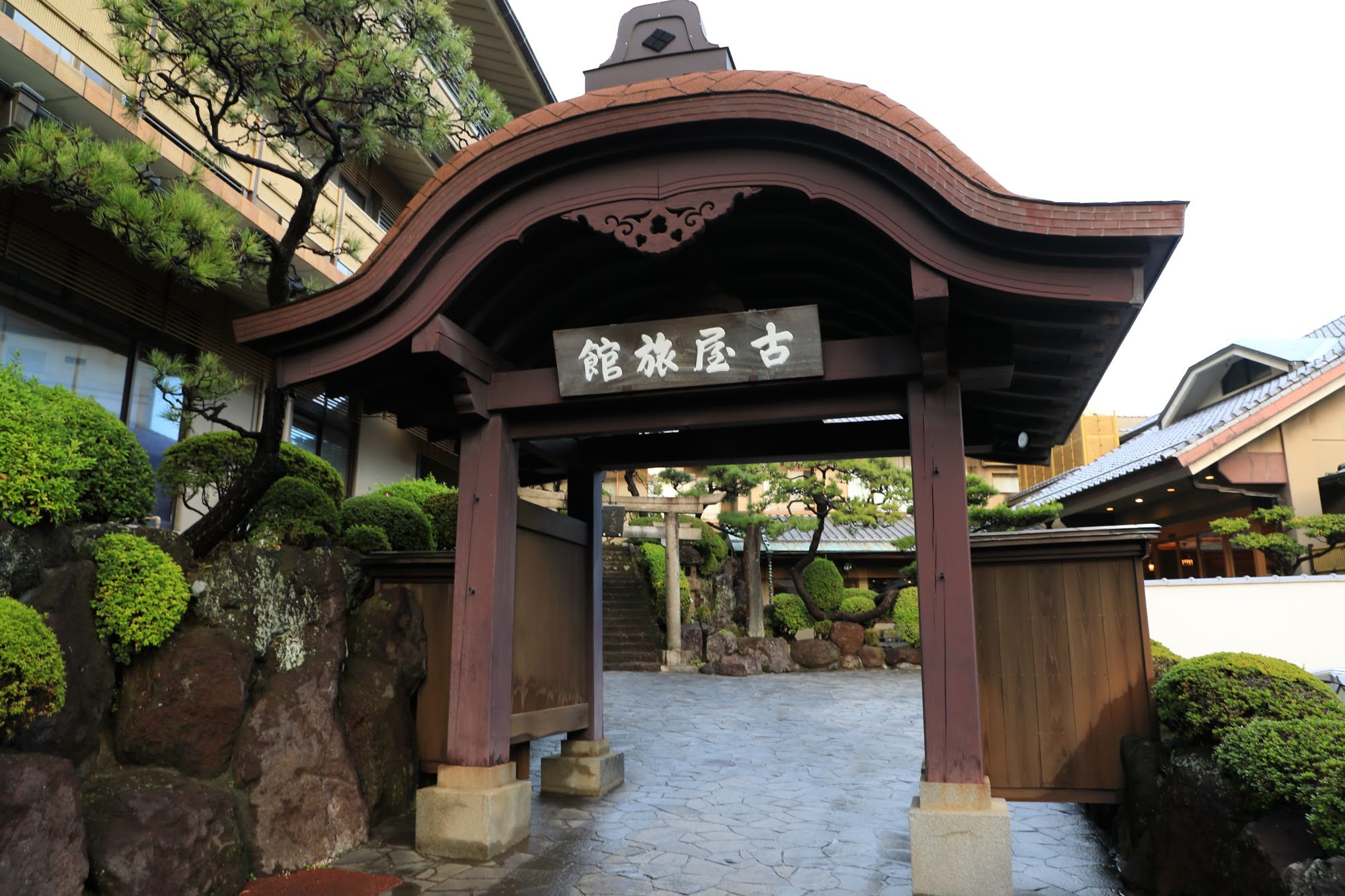 熱海誕生日旅行 古屋旅館 熱海随一の格式高い老舗旅館のリニューアルした極上の離れ棟 カケスタ Kakesta